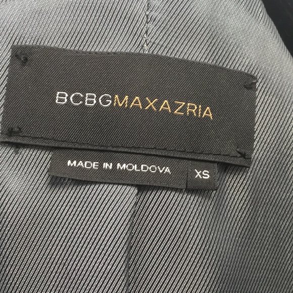 🔥  SUPER SLEEK 🔥 BCBGMaxAzria Tailored Blazer Jacket - Picture 6 of 7